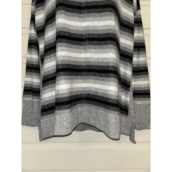 NWT Charlie B Long Sleeve Pullover Sweater Size L - Picture 4 of 9